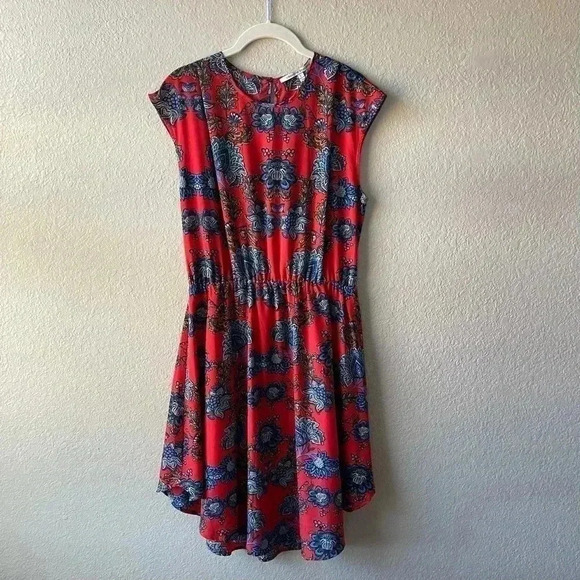 Collective Concepts Dress - Picture 1 of 3